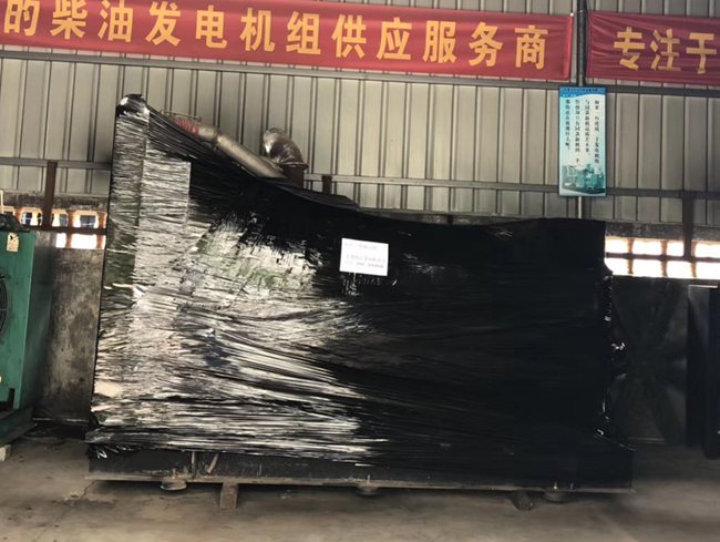 香港客户采购450kw二手柴油发电机组
